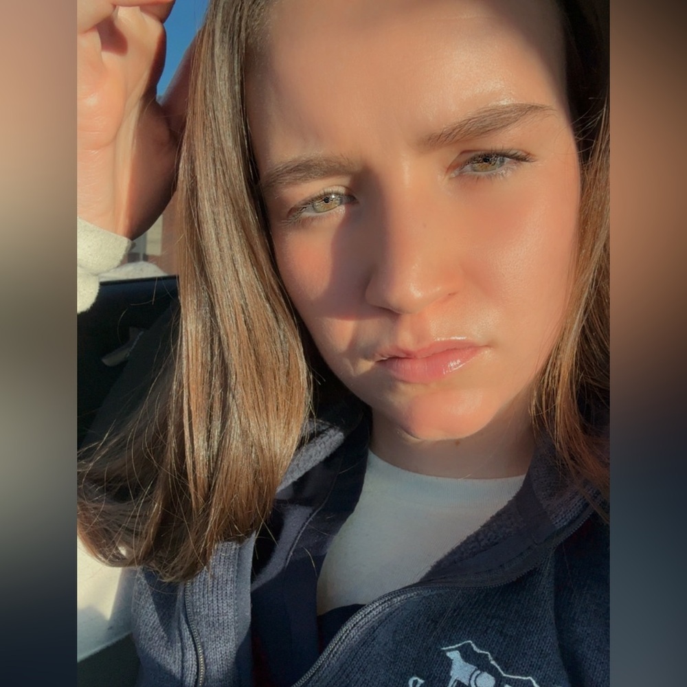 Meet your Posher, Sara